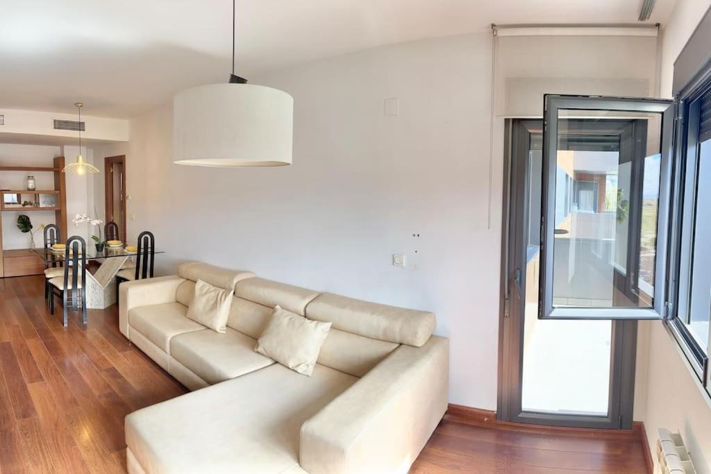 Apartamento Forum - Ciencias Granada Kültér fotó